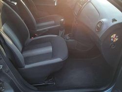 Grau Gebraucht 2018 Dacia Sandero Stepway Kleinwagen | 7.500 € (Fairer Preis)