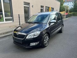 Schwarz Gebraucht 2010 Skoda Roomster Active Van / Kleinbus | 2.300 € (Guter Preis)