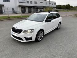 Weiß Gebraucht 2014 Skoda Octavia RS Kombi | 11.950 € (Fairer Preis)