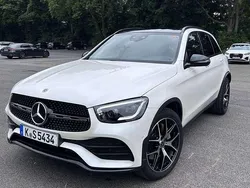 Weiß Gebraucht 2021 Mercedes GLC220 AMG SUV | 42.900 € (Teuer)