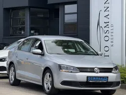 Reflexsilber metallic Gebraucht 2011 VW Jetta Comfortline Limousine | 7.950 € (Etwas zu teuer)
