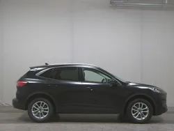 Grau Gebraucht 2022 Ford Kuga Titanium SUV | 16.380 € (Superpreis)
