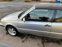 Silber Gebraucht 2002 VW Golf Cabriolet Cabrio | 2.000 € (Guter Preis)