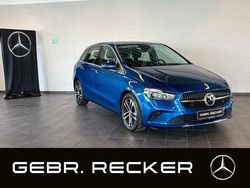 Lack spektralblau Gebraucht 2024 Mercedes B200 Advanced Van / Kleinbus | 30.850 € (Guter Preis)