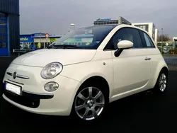Weiß Gebraucht 2007 Fiat 500 Lounge Limousine | 8.390 €