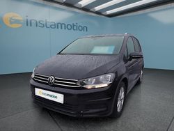 Schwarz Gebraucht 2024 VW Touran Van / Kleinbus | 31.599 € (Fairer Preis)