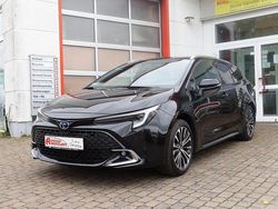 Schwarz Gebraucht 2024 Toyota Corolla Team Limousine | 29.900 € (Fairer Preis)