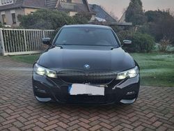 Schwarz Gebraucht 2020 BMW 318 M Sport Limousine | 30.500 € (Fairer Preis)