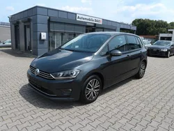Grau Gebraucht 2016 VW Golf Sportsvan Allstar Van / Kleinbus | 14.690 € (Guter Preis)