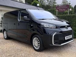 Graphit black Neu 2026 Toyota Proace Verso Comfort Kombi | 37.990 € (Superpreis)
