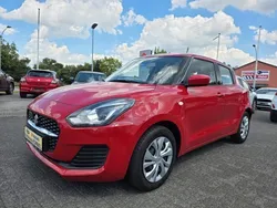 Rot Gebraucht 2022 Suzuki Swift Club Kleinwagen | 14.940 € (Fairer Preis)
