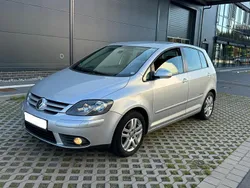 Silber Gebraucht 2009 VW Golf Plus Cross Edition Van / Kleinbus | 5.399 € (Fairer Preis)