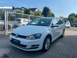 Weiß Gebraucht 2014 VW Golf VII Cup Kombi | 5.900 € (Fairer Preis)