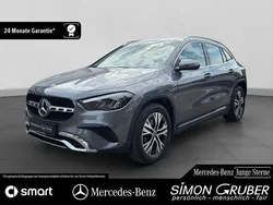 Mountaingrau (metallic) Gebraucht 2024 Mercedes GLA180 Progressive SUV | 37.750 € (Fairer Preis)