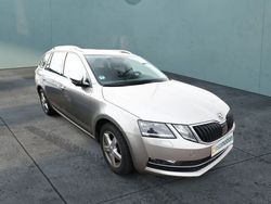 Braun Gebraucht 2019 Skoda Octavia Style Kombi | 17.388 € (Fairer Preis)
