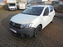 Weiß Gebraucht 2018 Dacia Sandero Acces Limousine | 1.980 € (Superpreis)