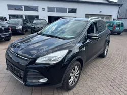 Schwarz Gebraucht 2016 Ford Kuga SYNC Edition SUV | 8.950 € (Superpreis)