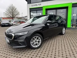 Schwarz Gebraucht 2024 Skoda Scala Selection Kleinwagen | 28.950 € (Teuer)