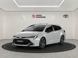 Grau Neu 2025 Toyota Corolla Kombi | 34.888 €