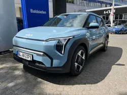 Blau Gebraucht 2025 Kia EV3 4 SUV | 40.245 € (Guter Preis)