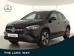 Metalliclack kosmosschwarz Gebraucht 2024 Mercedes GLA250 Progressive SUV | 42.885 € (Fairer Preis)