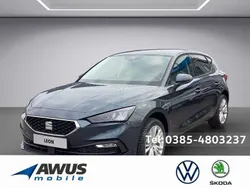 Grau / magnetic grau (metallic) Neu 2024 Seat Leon Style Limousine | 24.890 € (Fairer Preis)