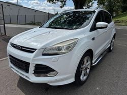 Weiß Gebraucht 2015 Ford Kuga Individual SUV | 7.950 € (Superpreis)