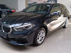 Schwarz Gebraucht 2023 BMW 116 Advantage Kleinwagen | 21.900 € (Guter Preis)