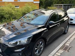 Schwarz Gebraucht 2019 Ford Focus ST-Line Kombi | 13.990 € (Guter Preis)