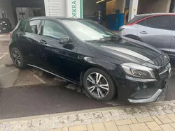 Schwarz Gebraucht 2017 Mercedes A200 Kombi | 15.650 € (Etwas zu teuer)