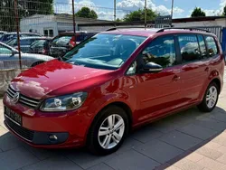 Rot Gebraucht 2013 VW Touran Match Van / Kleinbus | 8.450 € (Guter Preis)