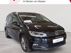 Deep black perleffekt Gebraucht 2021 VW Touran Highline Van / Kleinbus | 25.690 € (Guter Preis)