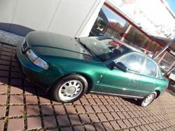 Grün Gebraucht 1996 Audi A4 Limousine | 1.999 € (Fairer Preis)