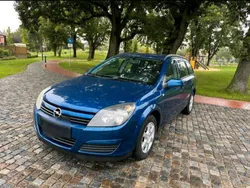 Blau Gebraucht 2005 Opel Astra Kombi | 2.500 € (Fairer Preis)
