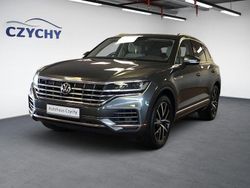 Grau Gebraucht 2019 VW Touareg Basis SUV | 38.830 € (Guter Preis)