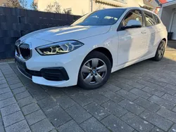 Weiß Gebraucht 2021 BMW 116 Advantage Kleinwagen | 16.750 € (Fairer Preis)
