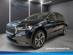 Schwarz Neu 2025 Skoda Enyaq iV Loft SUV | 54.990 € (Fairer Preis)
