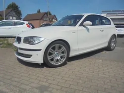 Weiß Gebraucht 2009 BMW 116 Advantage Kleinwagen | 5.499 € (Fairer Preis)