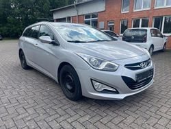 Silber Gebraucht 2012 Hyundai i40 Edition Kombi | 6.750 € (Guter Preis)