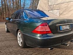 Grün Gebraucht 1999 Mercedes S500 Limousine | 6.500 € (Fairer Preis)
