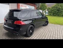 Schwarz Gebraucht 2016 Mercedes GLE350 SUV | 29.999 € (Etwas zu teuer)