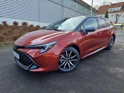 Oxide orange Gebraucht 2025 Toyota Corolla Sport Kombi | 37.900 € (Teuer)