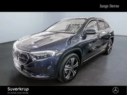 Blau Gebraucht 2022 Mercedes EQA250 SUV | 32.125 € (Fairer Preis)