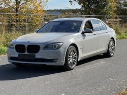 Grau Gebraucht 2009 BMW 750L Limousine | 11.900 € (Guter Preis)
