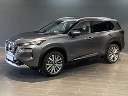 Grau Neu 2025 Nissan X-Trail Tekna+ SUV | 44.970 €