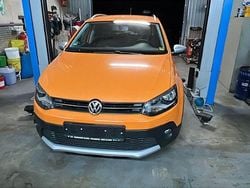 Orange Gebraucht 2012 VW Polo Cross Highline Kleinwagen | 8.300 € (Fairer Preis)