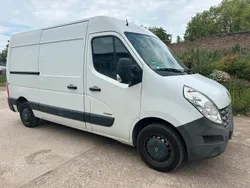Weiß Gebraucht 2011 Renault Master Van | 4.299 € (Fairer Preis)