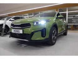 Gruen Gebraucht 2024 Kia XCeed Spirit SUV | 30.890 € (Teuer)