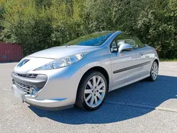 Silber Gebraucht 2008 Peugeot 207 CC Cabrio | 2.700 € (Guter Preis)
