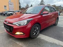 Rot Gebraucht 2017 Hyundai i20 YES! Limousine | 6.500 € (Guter Preis)